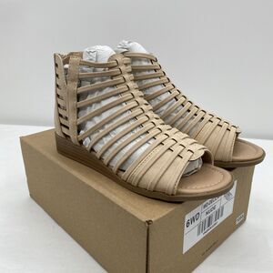 Journee Collection Womens Delilah Faux-Leather Gladiator Sandals Shoes Nude 6W